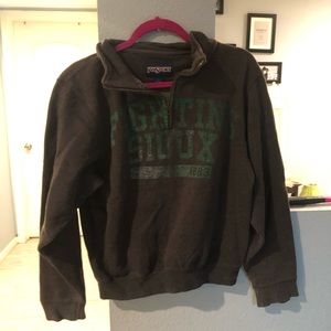 Fighting Sioux sweater size small
